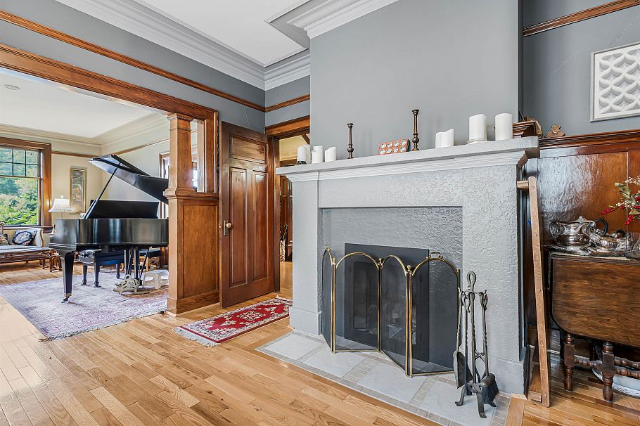 3732 W 2nd Avenue Vancouver, BC - 8