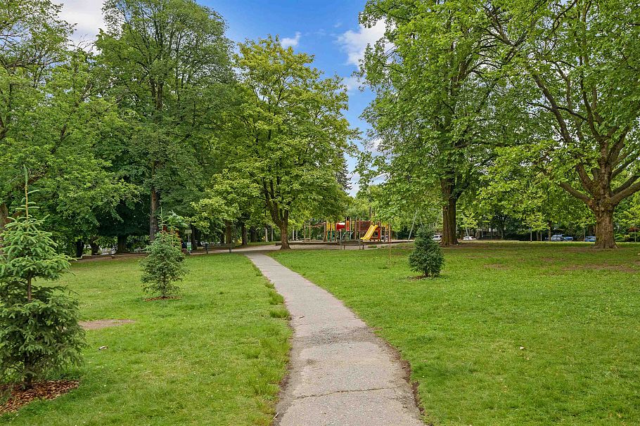 3128 Inverness Street Vancouver, BC - 37