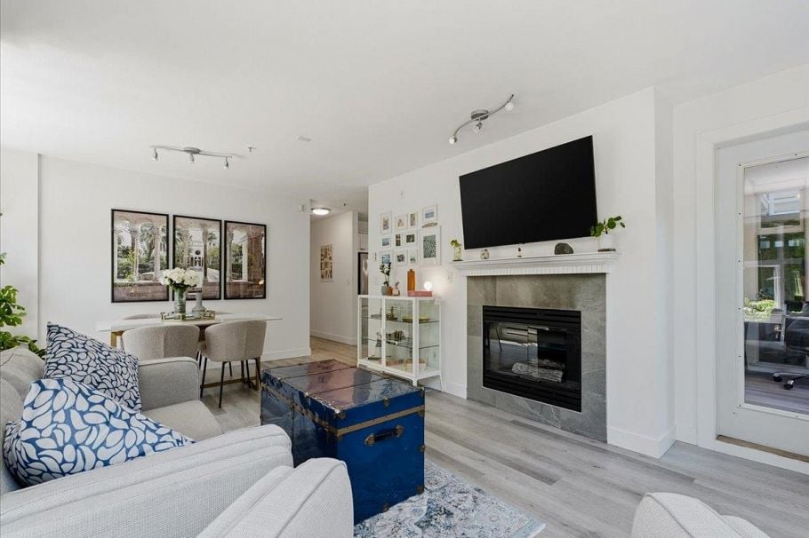 112 155 E 3rd Street North Vancouver, BC - 13