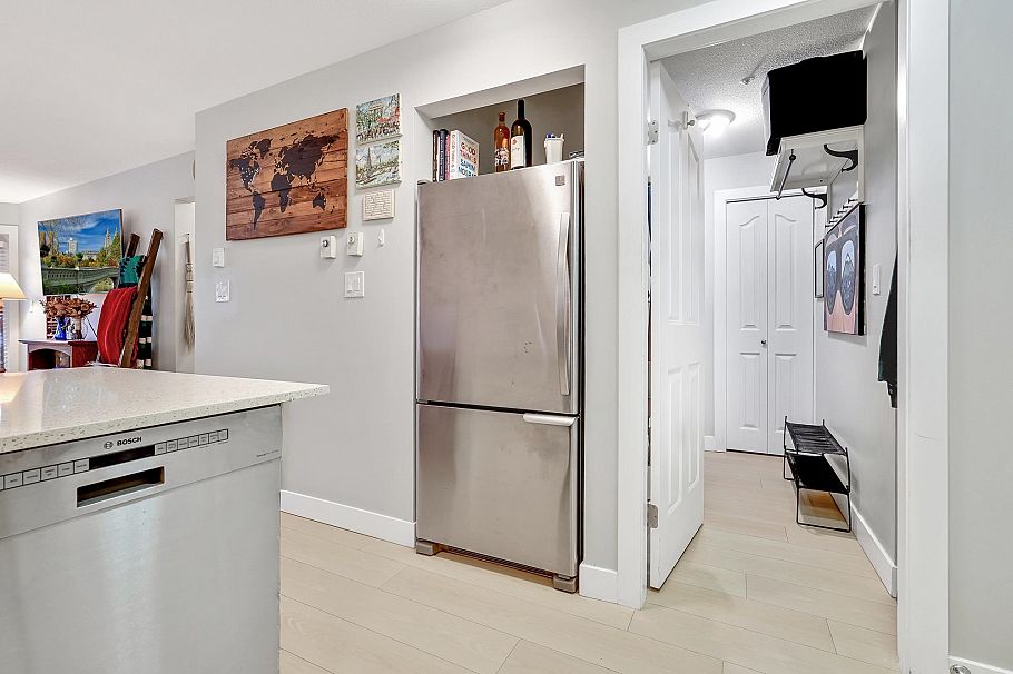 207 1738 Frances Street Vancouver, BC - 8