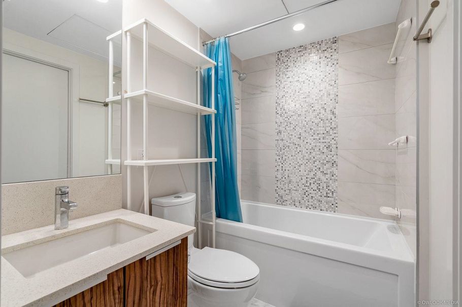 502 1283 Howe Street Vancouver, BC - 11