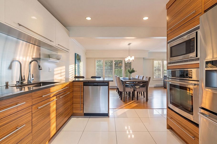 744 Kilkeel Place North Vancouver, BC - 9