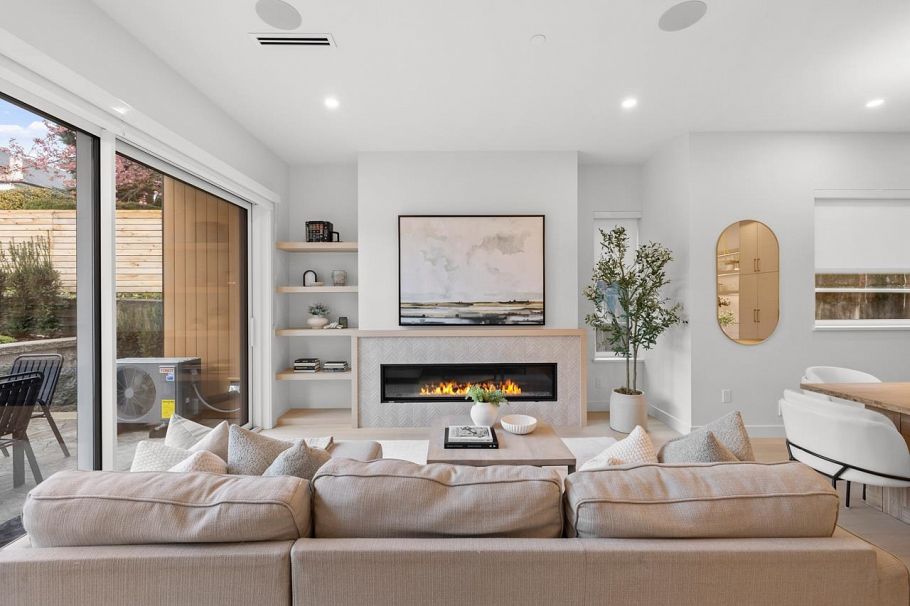 1 727 E 31st Avenue Vancouver, BC - 7