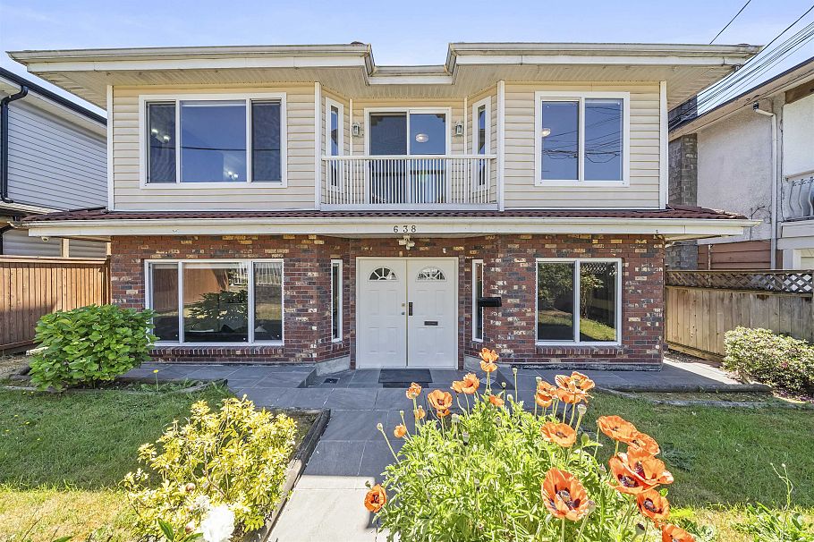 638 E 61st Avenue Vancouver, BC - 1
