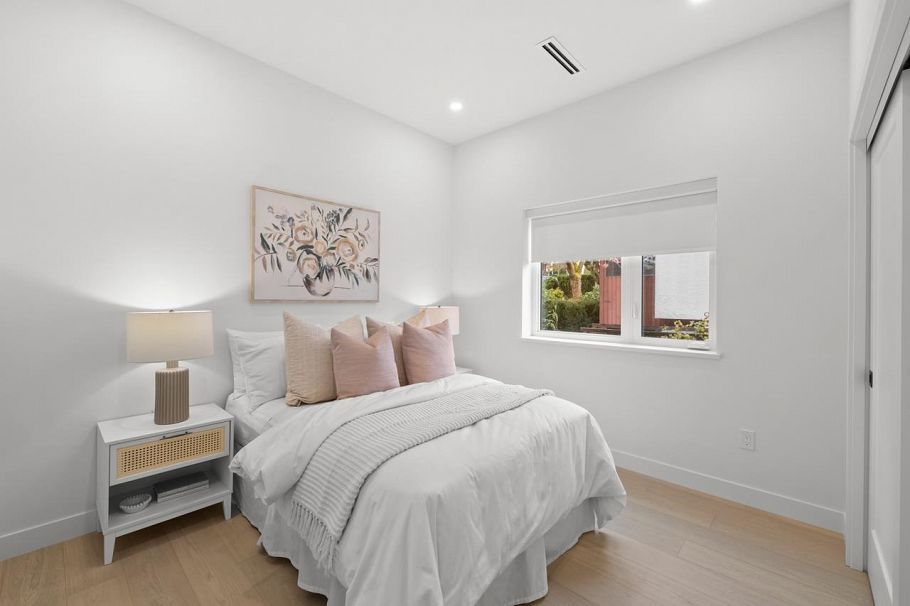 1 727 E 31st Avenue Vancouver, BC - 28