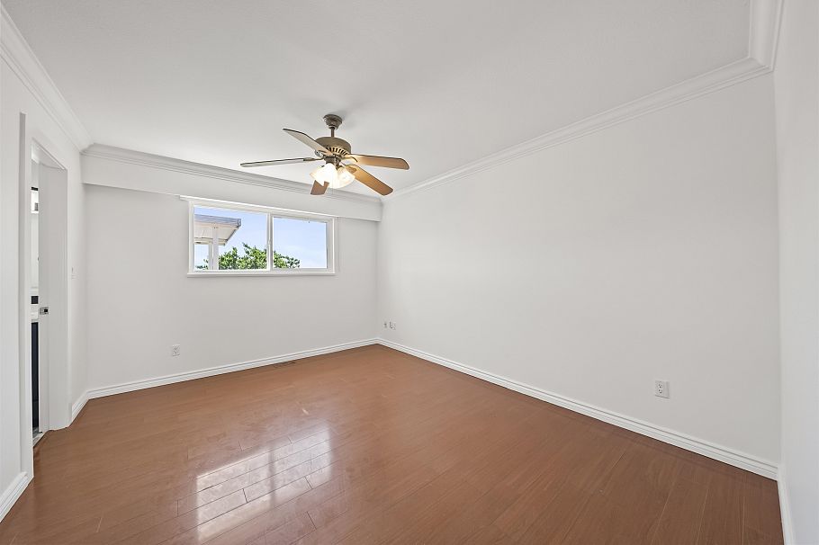 638 E 61st Avenue Vancouver, BC - 9