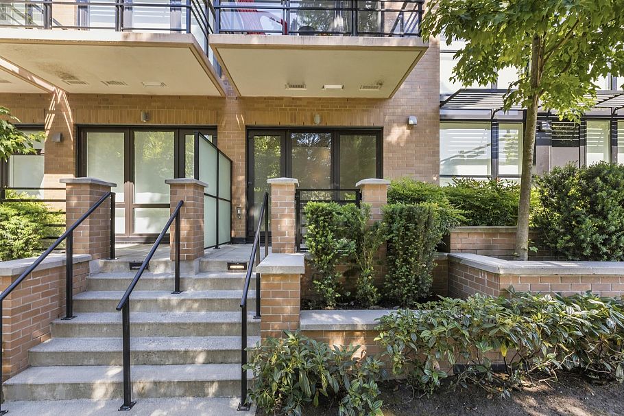 104 4488 Cambie Street Vancouver, BC - 25
