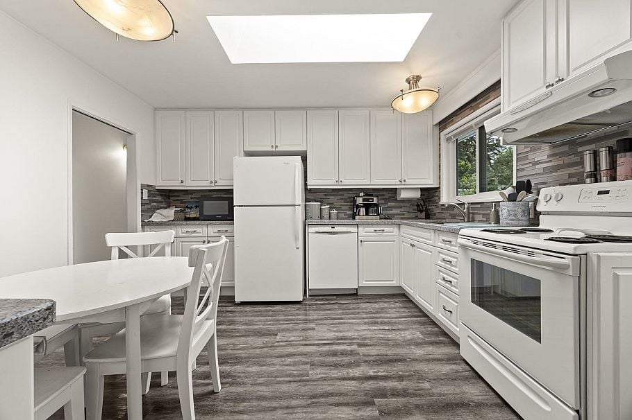 1350 Berkley Road North Vancouver, BC - 21