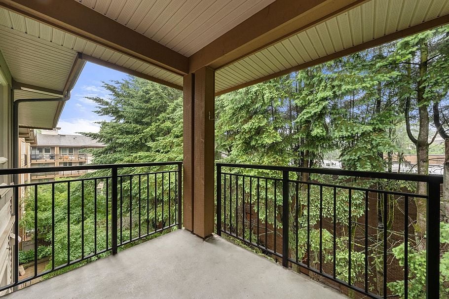 419 1111 E 27th Street North Vancouver, BC - 11