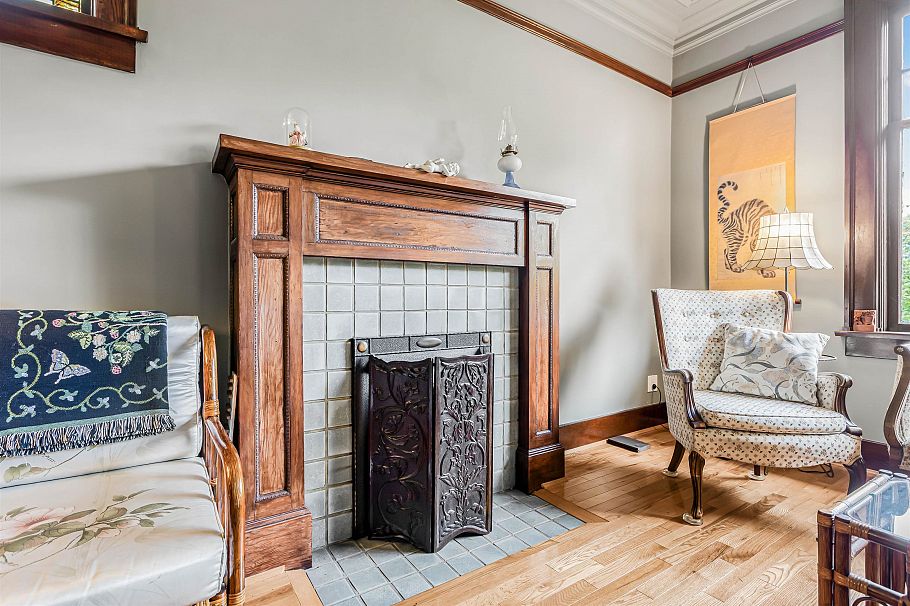 3732 W 2nd Avenue Vancouver, BC - 6