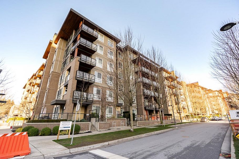 PH1 6033 Gray Avenue Vancouver, BC - 2