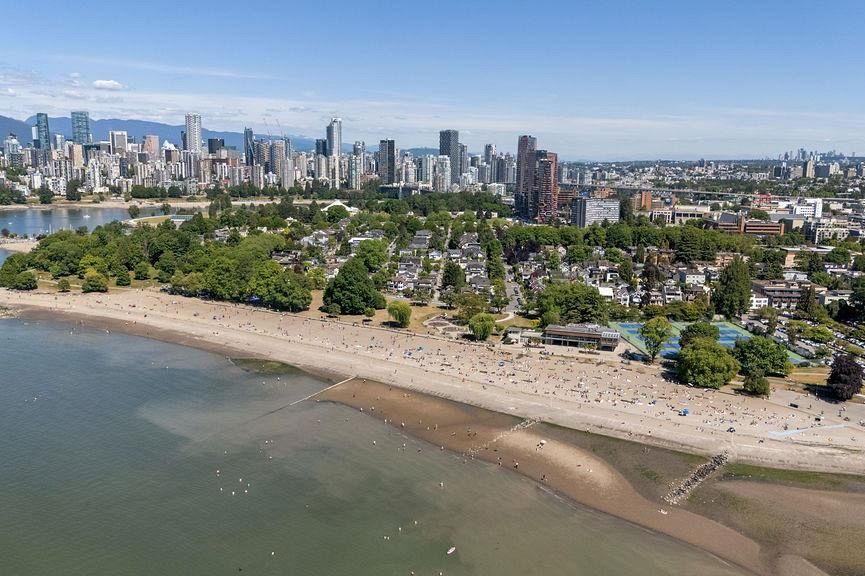 207 2494 Cornwall Avenue Vancouver, BC - 18
