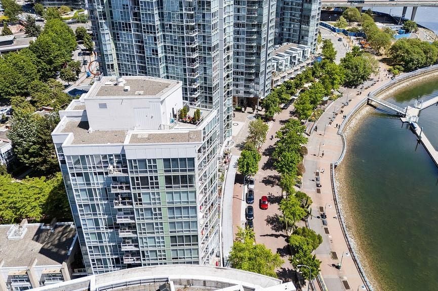 501 1099 Marinaside Crescent Vancouver, BC - 26