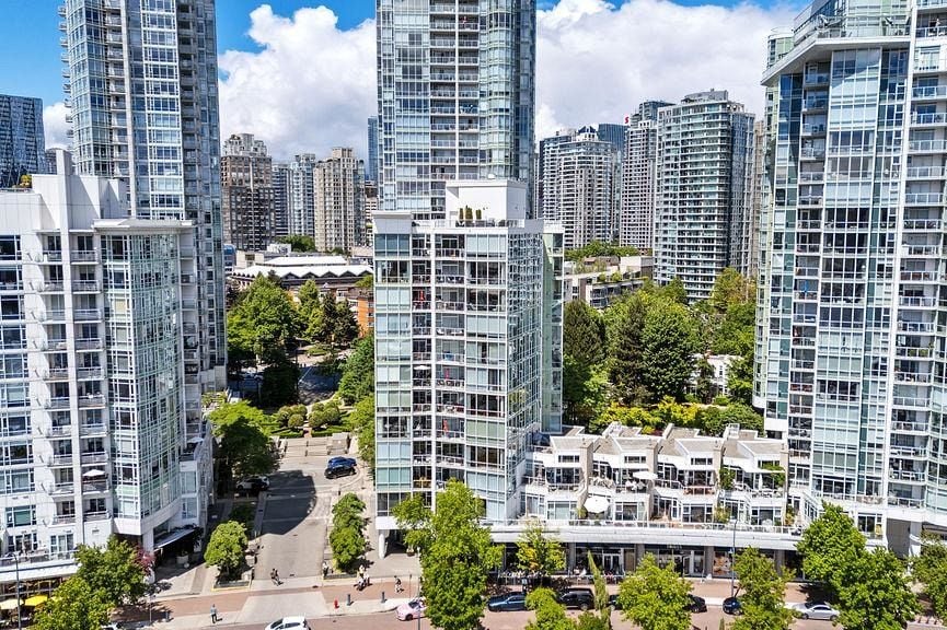 501 1099 Marinaside Crescent Vancouver, BC - 28