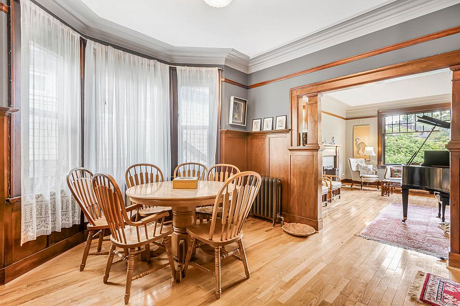 3732 W 2nd Avenue Vancouver, BC - 9