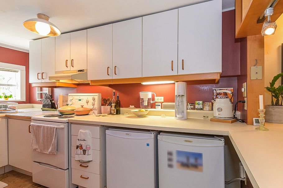 3422 - 3424 W 2nd Avenue Vancouver, BC - 29
