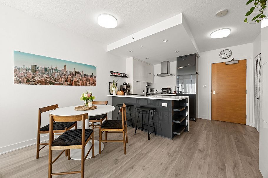 707 1777 W 7th Avenue Vancouver, BC - 5