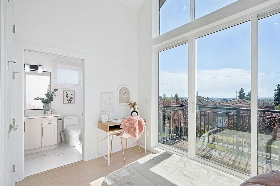 2 1005 E 55th Avenue Vancouver, BC - 29