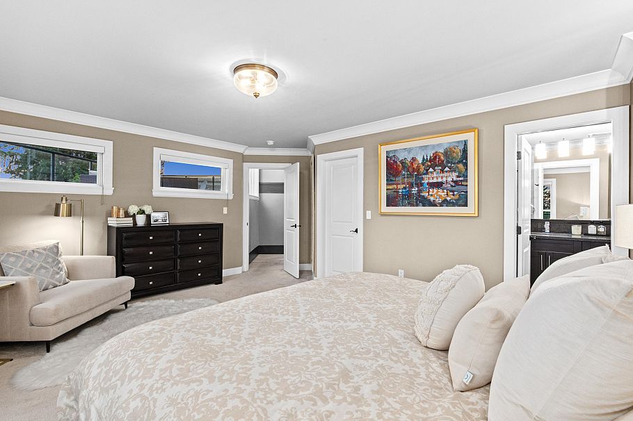 673 Sylvan Avenue North Vancouver, BC - 19