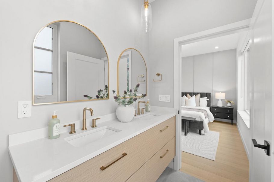 1 727 E 31st Avenue Vancouver, BC - 25