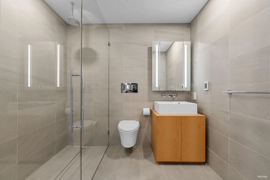 804 1568 Alberni Street Vancouver, BC - 9