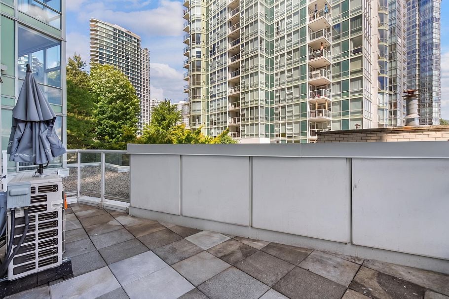 501 1099 Marinaside Crescent Vancouver, BC - 22