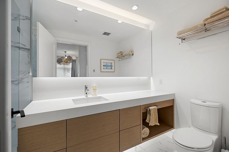 308 168 E 35th Avenue Vancouver, BC - 31