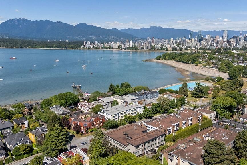 207 2494 Cornwall Avenue Vancouver, BC - 16