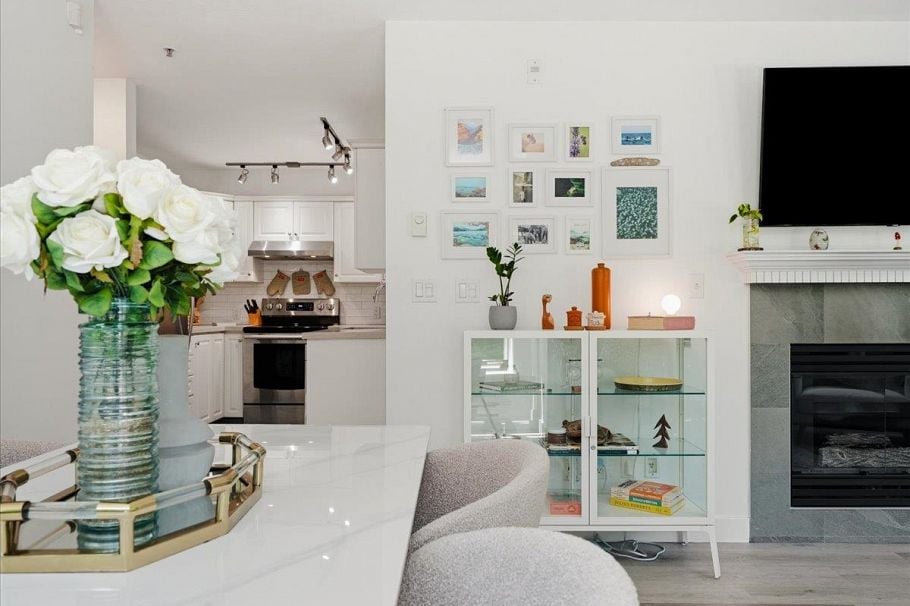 112 155 E 3rd Street North Vancouver, BC - 18