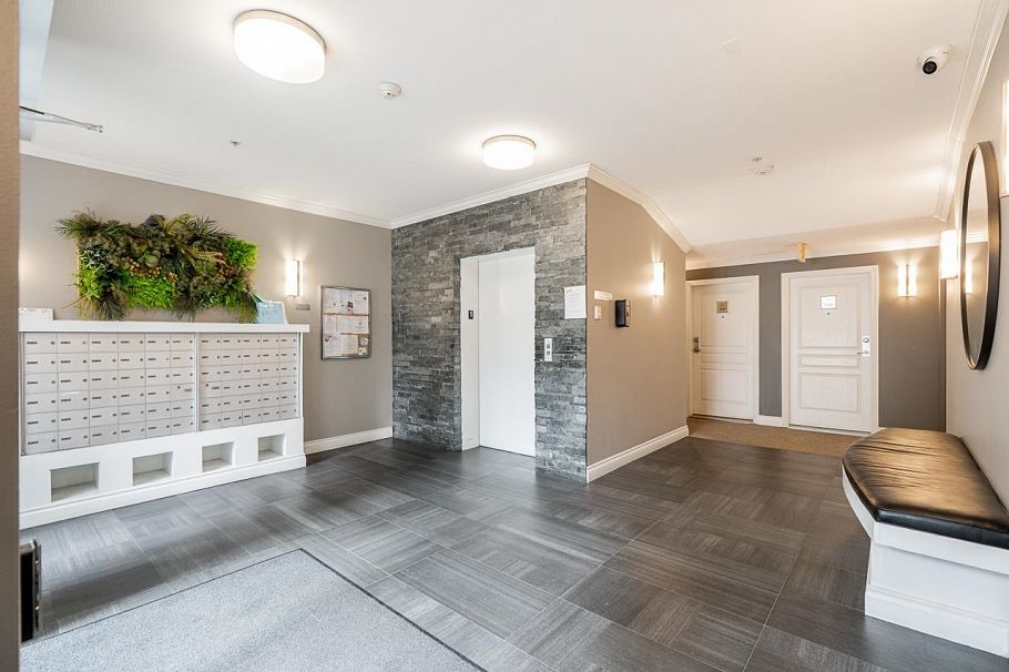 306 2929 W 4th Avenue Vancouver, BC - 25