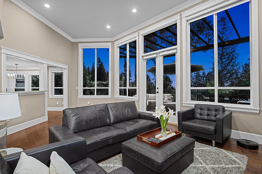 673 Sylvan Avenue North Vancouver, BC - 6