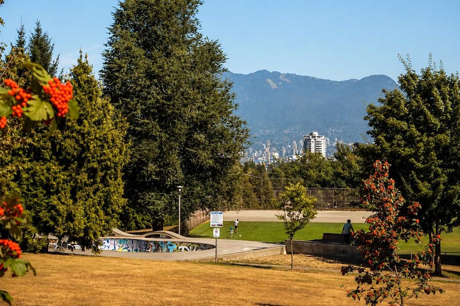 201 3939 Knight Street Vancouver, BC - 35