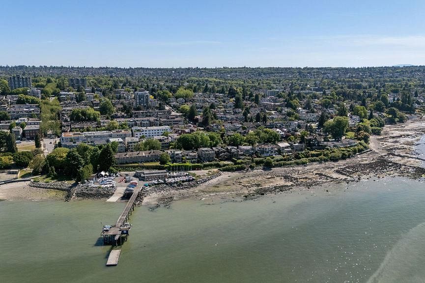 207 2494 Cornwall Avenue Vancouver, BC - 19