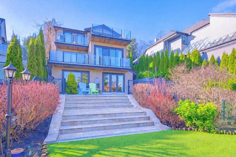 4578 Puget Drive Vancouver, BC - 23