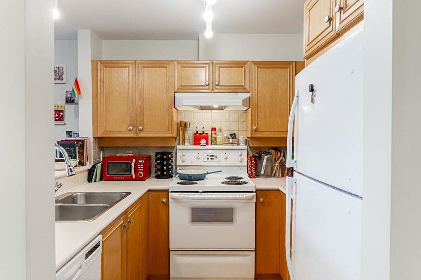306 2929 W 4th Avenue Vancouver, BC - 8