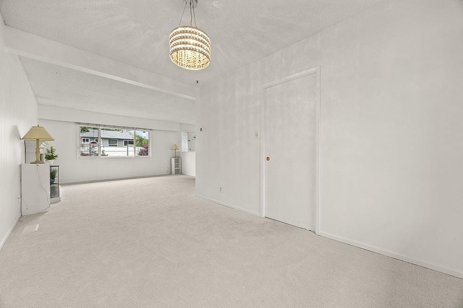 1350 Berkley Road North Vancouver, BC - 19