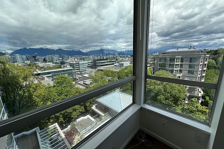 904 2628 Ash Street Vancouver, BC - 2