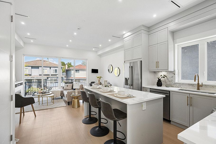 2 1005 E 55th Avenue Vancouver, BC - 4