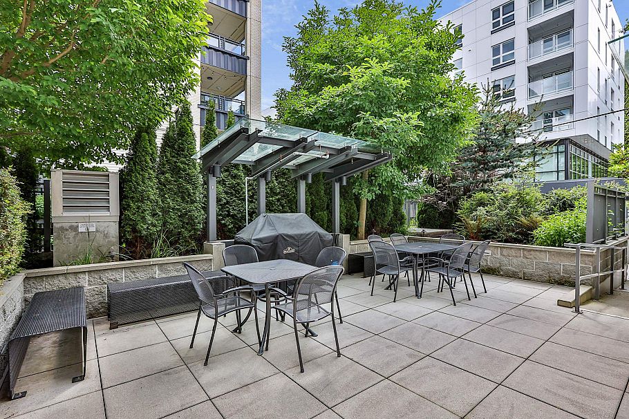 401 108 E 35 Avenue Vancouver, BC - 18