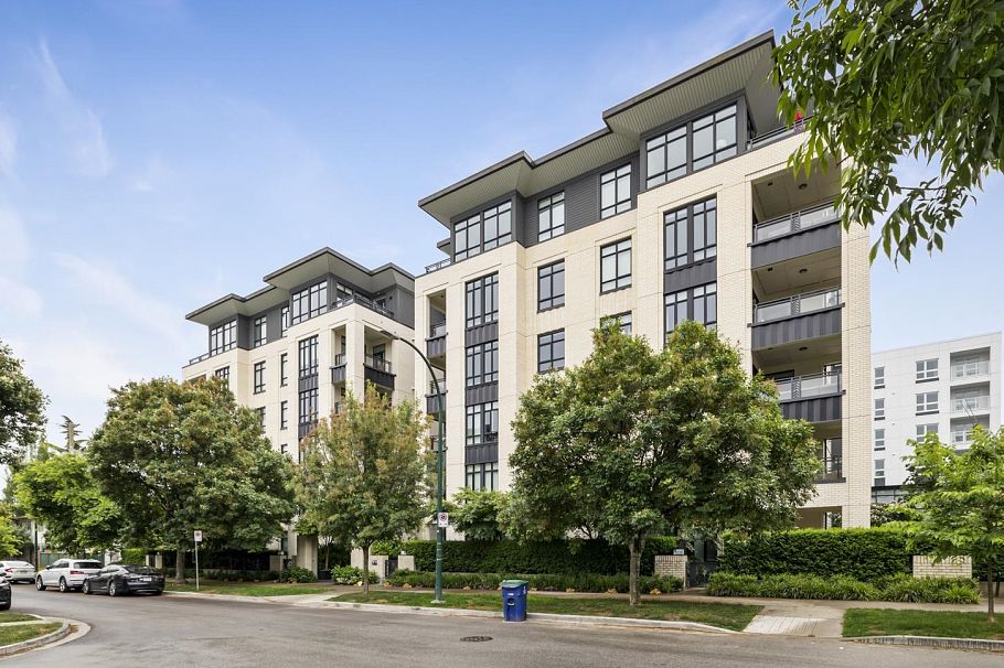 308 168 E 35th Avenue Vancouver, BC - 1