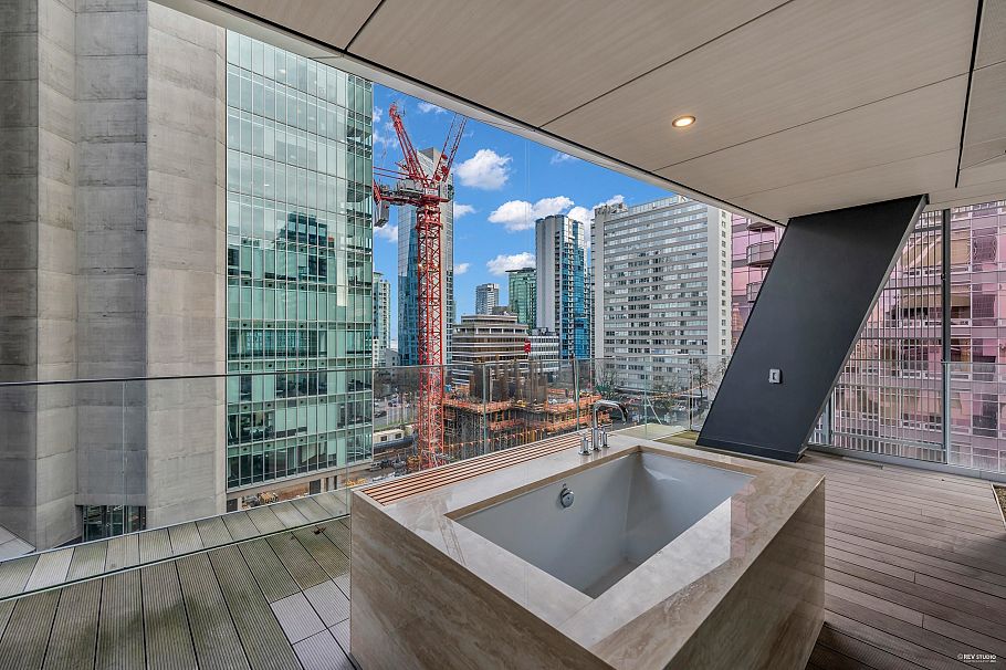 804 1568 Alberni Street Vancouver, BC - 21
