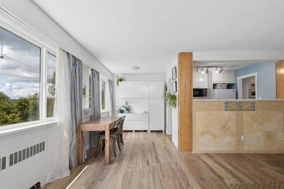 207 2494 Cornwall Avenue Vancouver, BC - 5