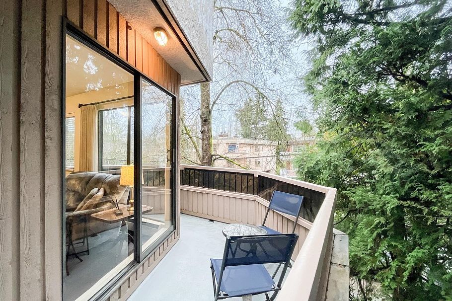 305 2190 W 8th Avenue Vancouver, BC - 20