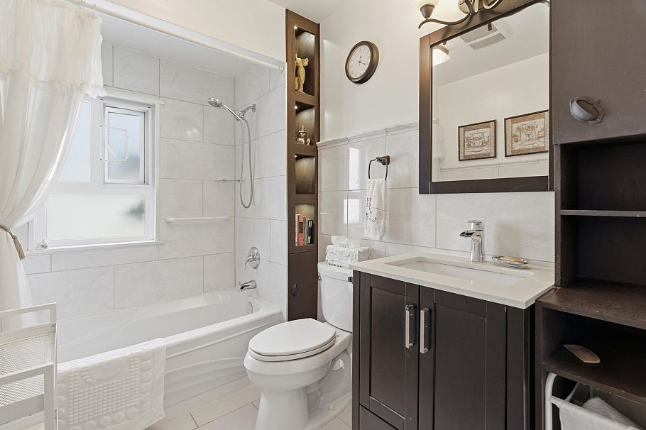 219 E 38th Avenue Vancouver, BC - 16