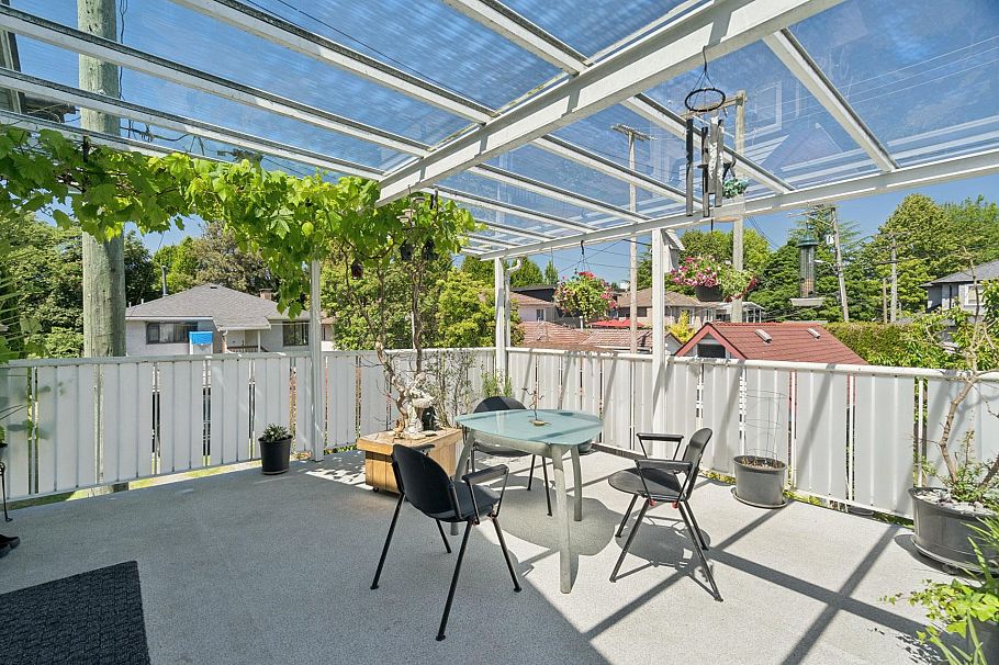 219 E 38th Avenue Vancouver, BC - 11