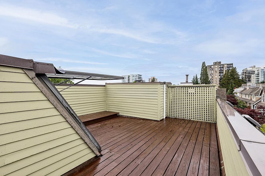 7 240 E Keith Road North Vancouver, BC - 31