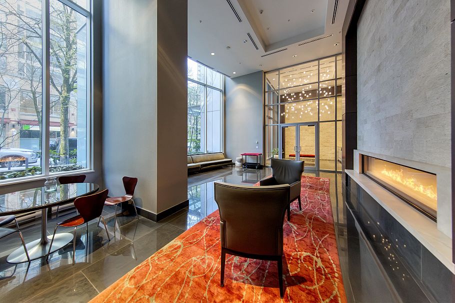 833 Homer Street Vancouver, BC - 4