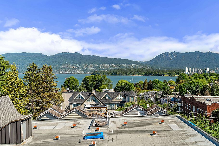 402 2211 W 2nd Ave Vancouver, BC - 16