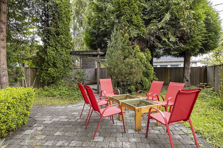 4549 W 12th Avenue Vancouver, BC - 28