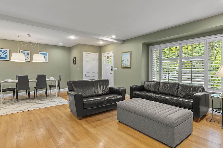 4549 W 12th Avenue Vancouver, BC - 8